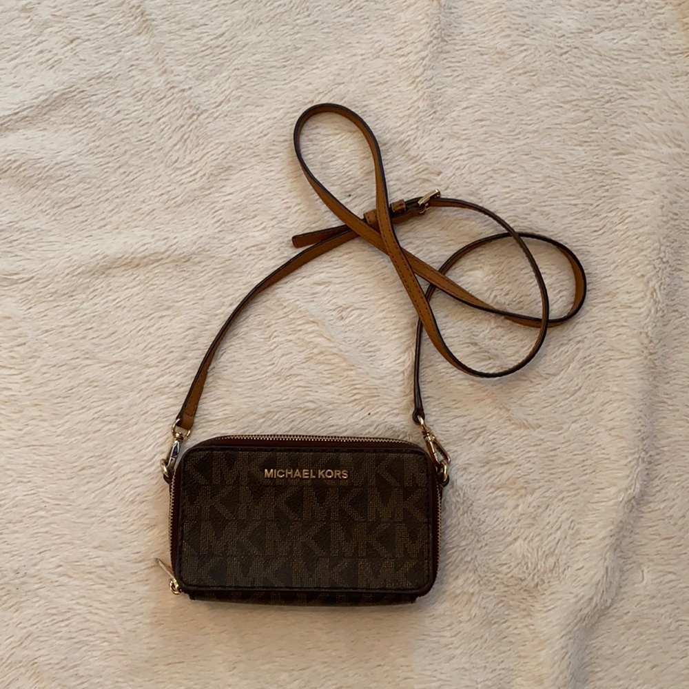 Michael Kors Purse/Wallet